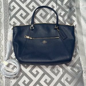 NWT - COACH PURSE - NAVY PEBBLE LEATHER